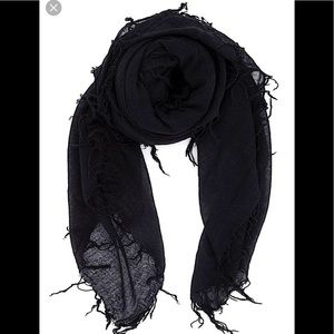 Cham luu scarf